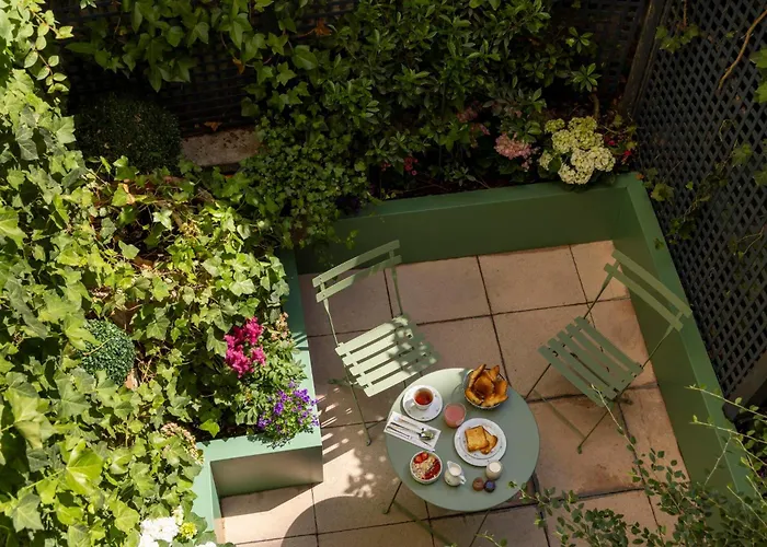 فندق Le Saint Gregoire 4*