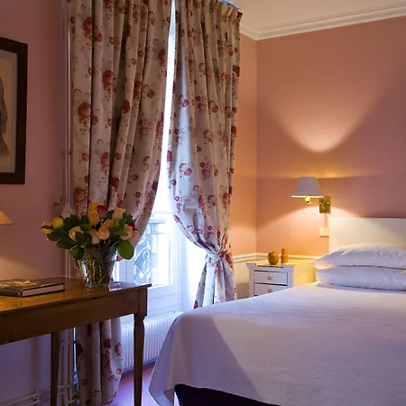 ホテル Le Saint Gregoire 4*